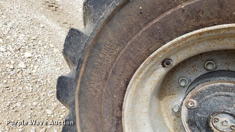 image for item DF3416 JLG 4394RT scissor lift