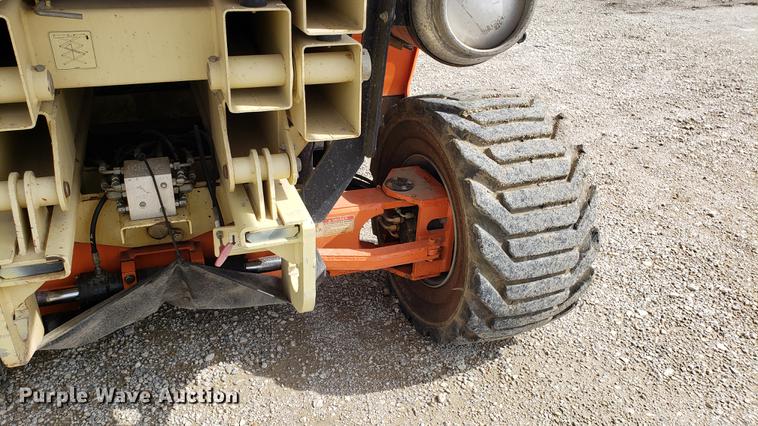 image for item DF3416 JLG 4394RT scissor lift