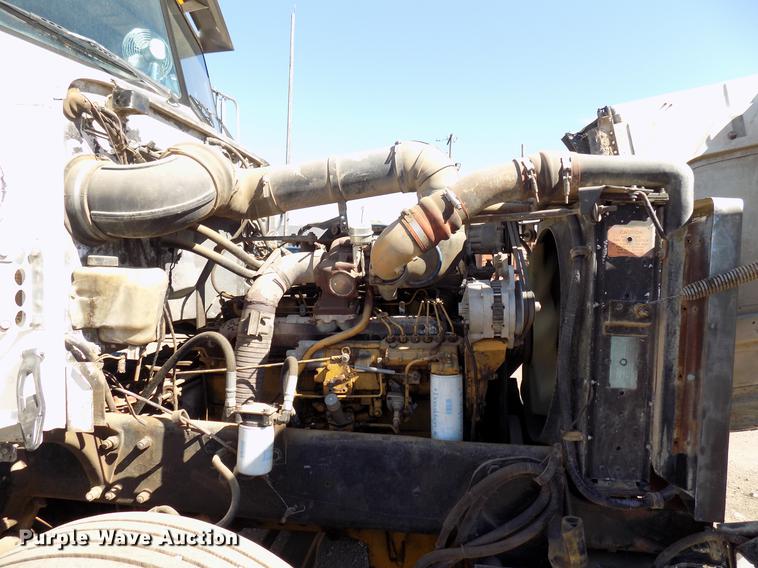 image for item DF4467 1997 Peterbilt 357 dump truck