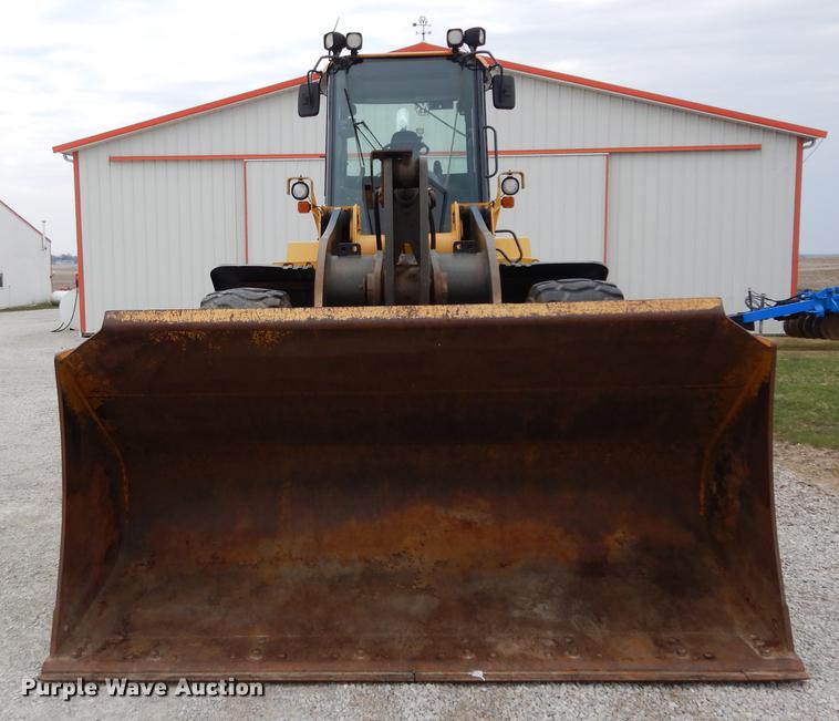 image for item DF6585 2011 John Deere 644K wheel loader