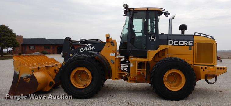 image for item DF6585 2011 John Deere 644K wheel loader