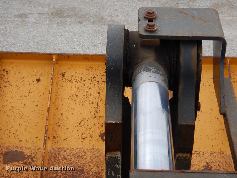 image for item DF6585 2011 John Deere 644K wheel loader