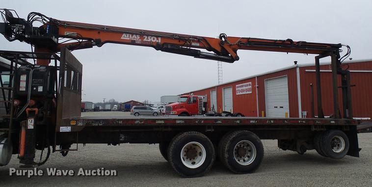 image for item DF7176 2004 Atlas/terex 250.IV truck crane bed