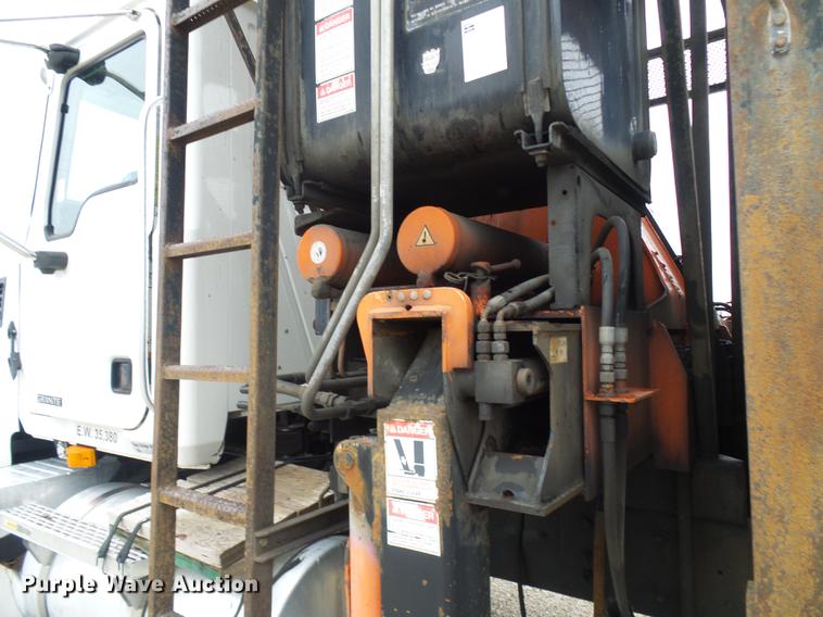 image for item DF7176 2004 Atlas/terex 250.IV truck crane bed