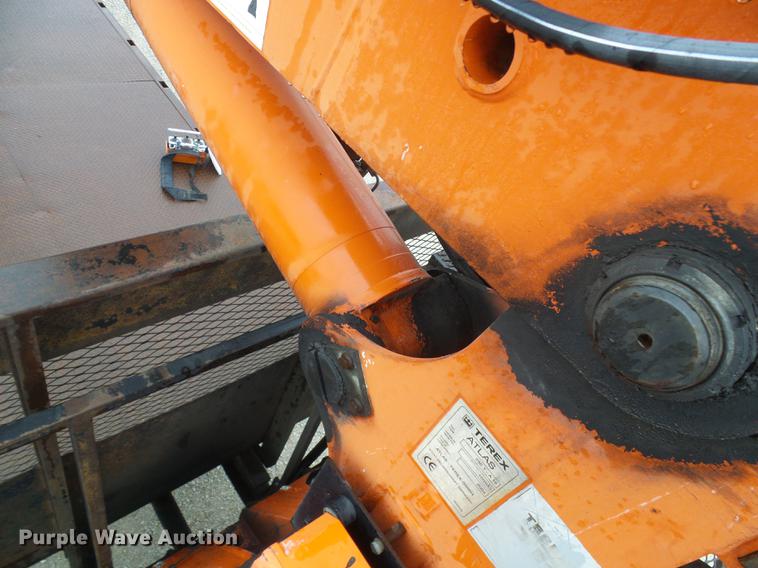 image for item DF7176 2004 Atlas/terex 250.IV truck crane bed