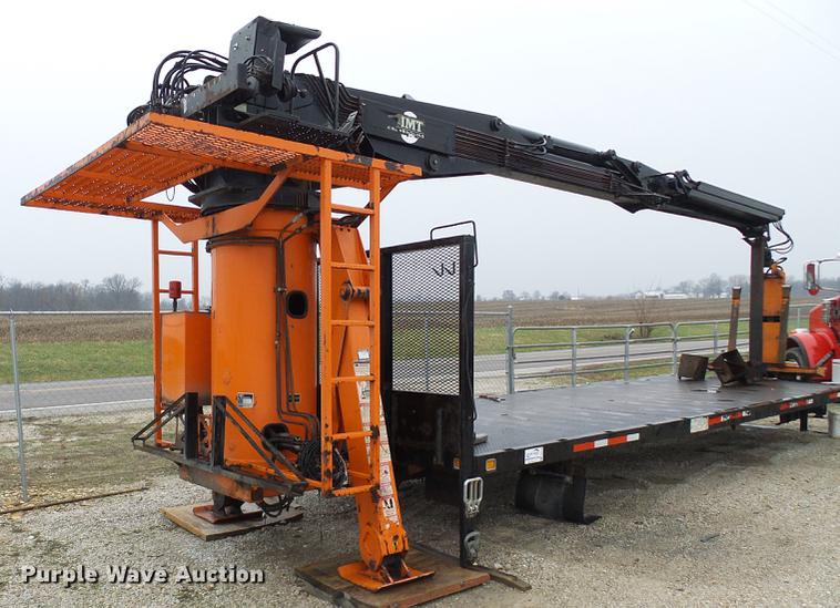 image for item DF7178 2002 IMT 16000S2J194546 truck crane bed