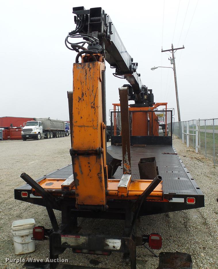 image for item DF7178 2002 IMT 16000S2J194546 truck crane bed