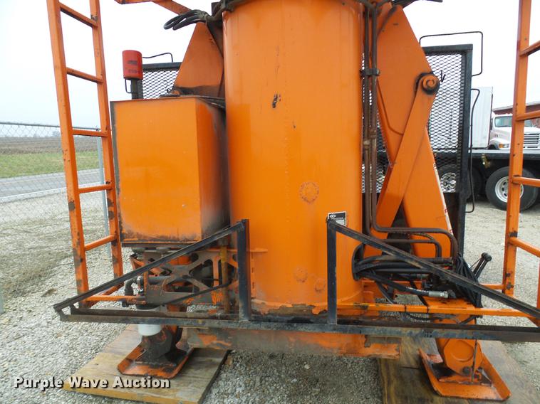 image for item DF7178 2002 IMT 16000S2J194546 truck crane bed