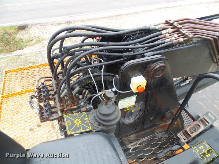 image for item DF7178 2002 IMT 16000S2J194546 truck crane bed