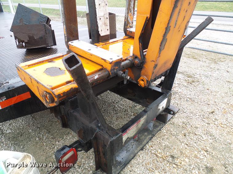 image for item DF7178 2002 IMT 16000S2J194546 truck crane bed