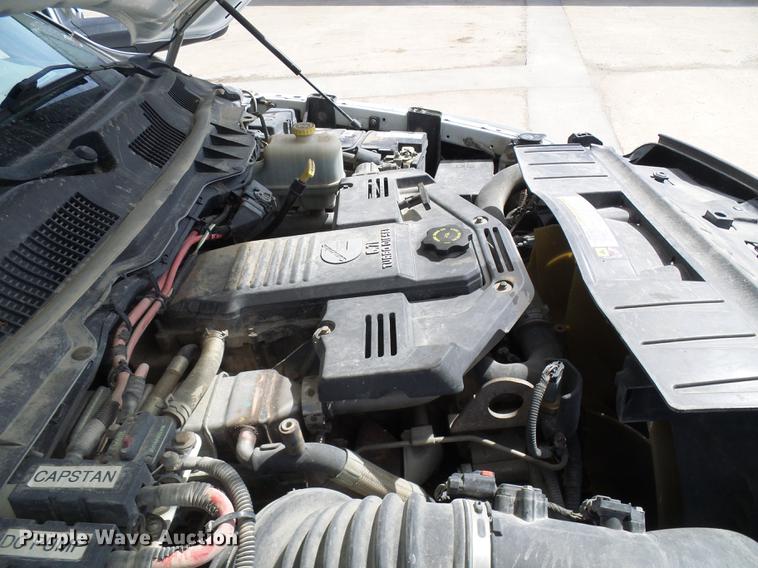 image for item DF7182 2011 Dodge Ram 5500 bucket truck