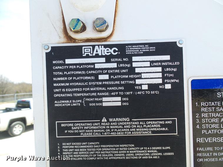 image for item DF7183 2011 Dodge Ram 5500 bucket truck