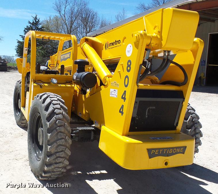 image for item DF7189 Pettibone 8044 telehandler