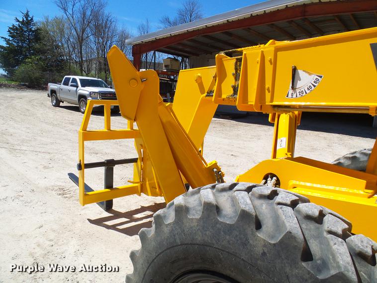 image for item DF7189 Pettibone 8044 telehandler