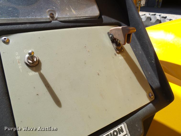 image for item DF7189 Pettibone 8044 telehandler