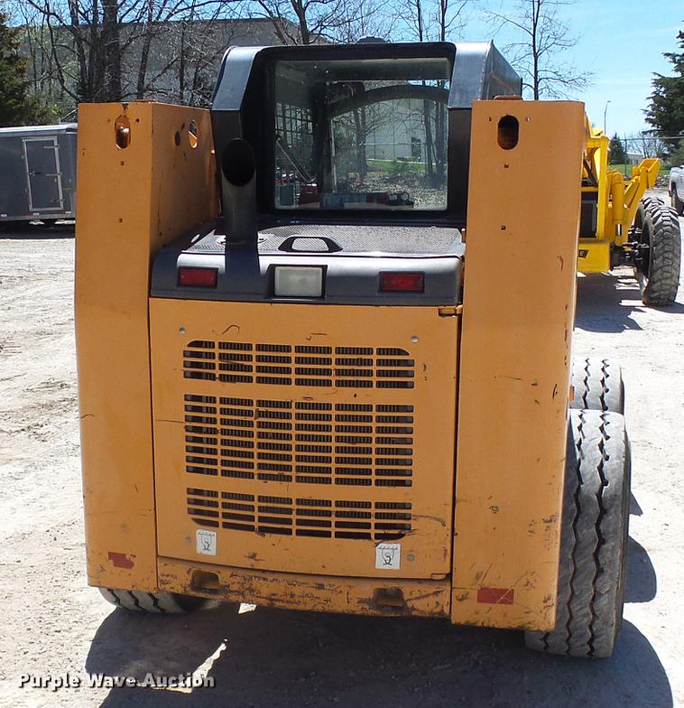 image for item DF7191 2006 Case 430 skid steer
