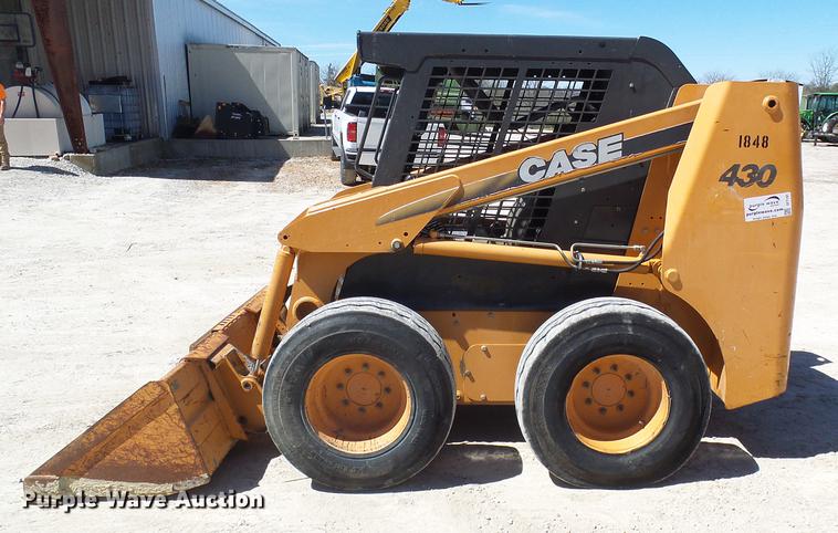 image for item DF7191 2006 Case 430 skid steer