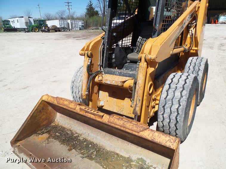 image for item DF7191 2006 Case 430 skid steer