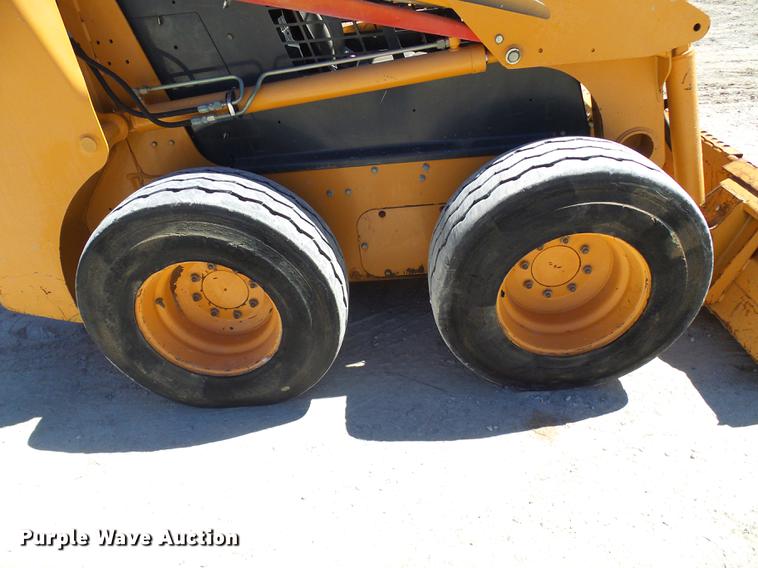 image for item DF7191 2006 Case 430 skid steer