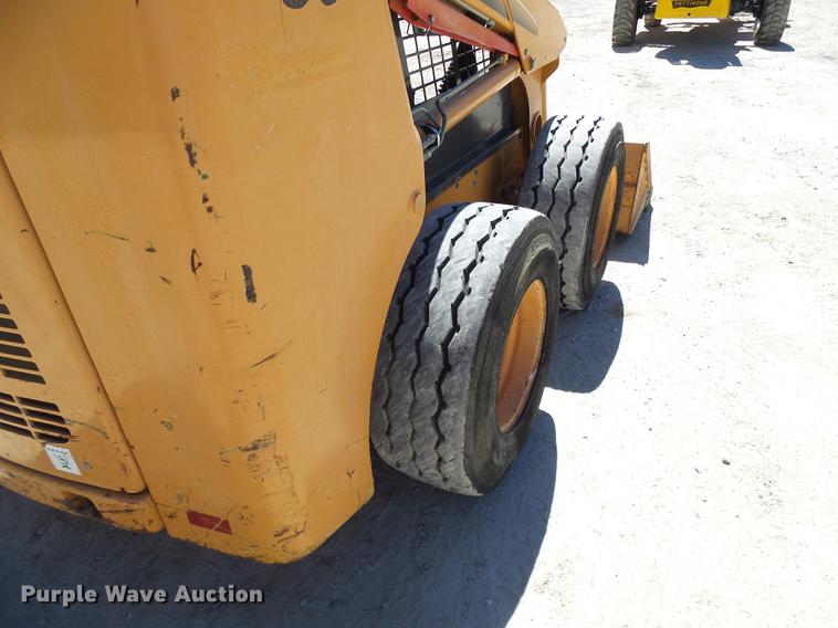 image for item DF7191 2006 Case 430 skid steer