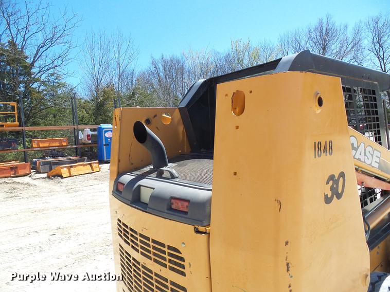 image for item DF7191 2006 Case 430 skid steer