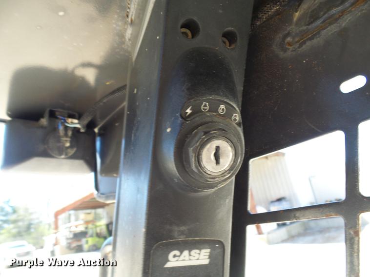 image for item DF7191 2006 Case 430 skid steer