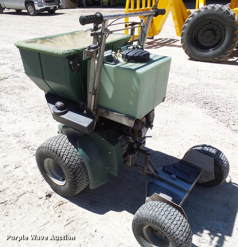 image for item DF7194 Permagreen Magnum A-1-A spreader