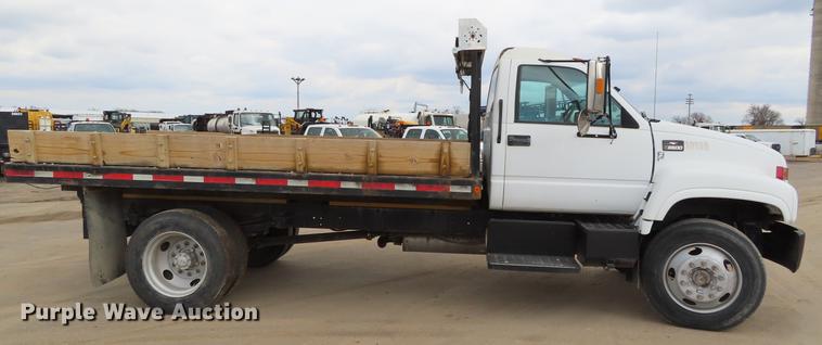 image for item DF7784 2000 Chevrolet C6500 dump flatbed truck