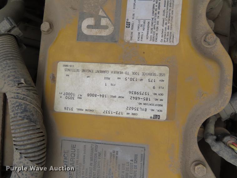 image for item DF7784 2000 Chevrolet C6500 dump flatbed truck