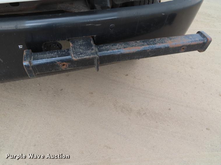 image for item DF7784 2000 Chevrolet C6500 dump flatbed truck