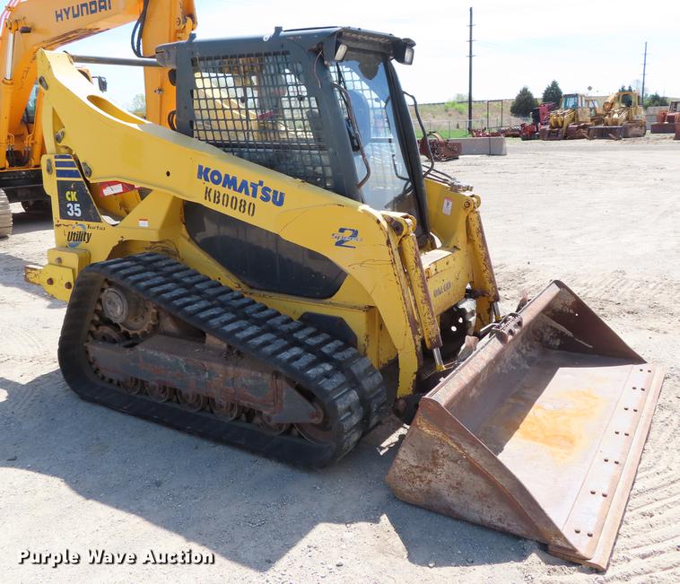 image for item DF7809 2007 Komatsu CK35-1 skid steer