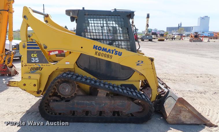 image for item DF7809 2007 Komatsu CK35-1 skid steer