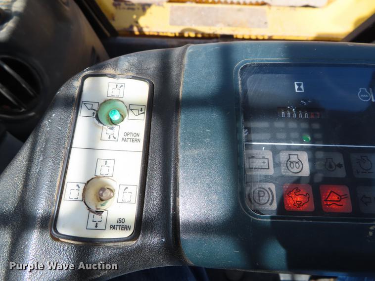 image for item DF7809 2007 Komatsu CK35-1 skid steer