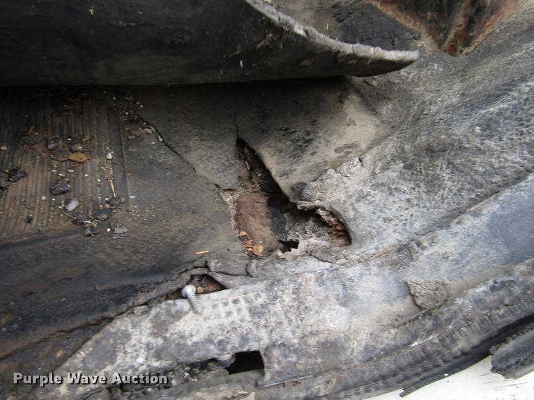 image for item DF7935 1988 Ford CF8000 oil distribution truck