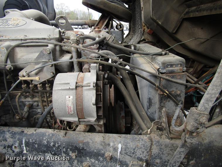 image for item DF7935 1988 Ford CF8000 oil distribution truck