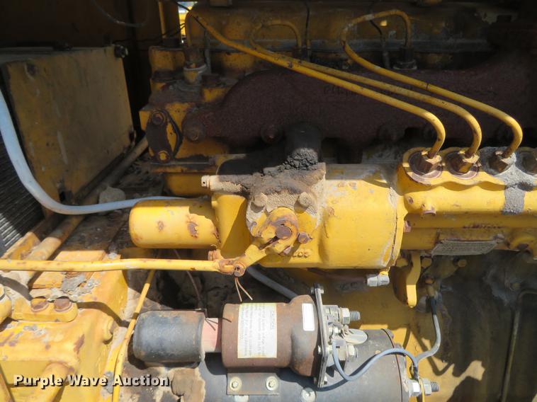 image for item DG3954 1963 Caterpillar 12E rigid frame motor grader