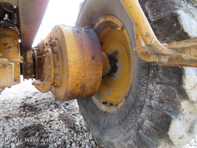 image for item DG3954 1963 Caterpillar 12E rigid frame motor grader