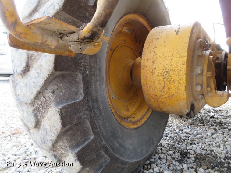 image for item DG3954 1963 Caterpillar 12E rigid frame motor grader