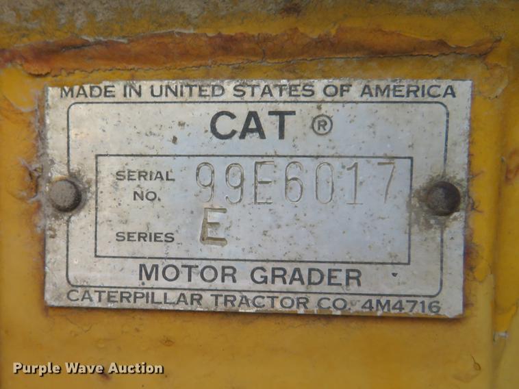 image for item DG3954 1963 Caterpillar 12E rigid frame motor grader