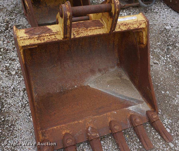 image for item DI9252 (3) WB backhoe buckets