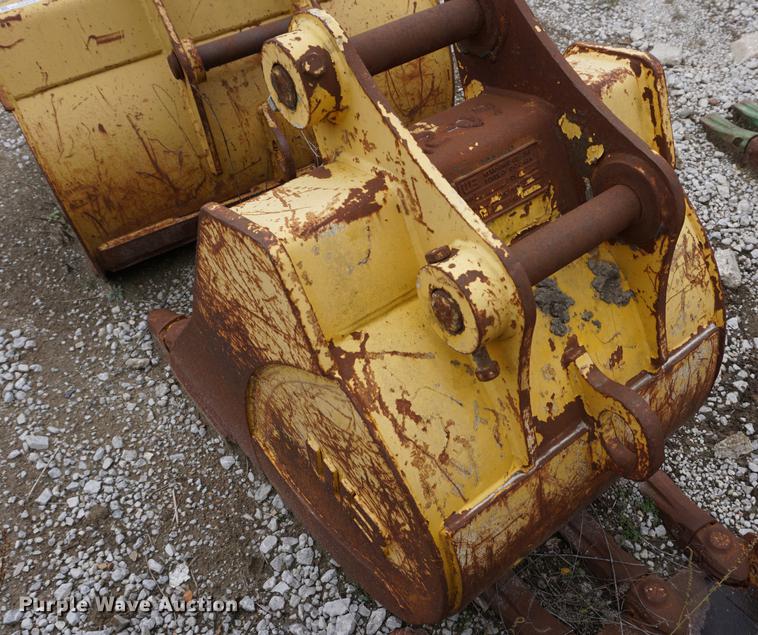 image for item DI9252 (3) WB backhoe buckets