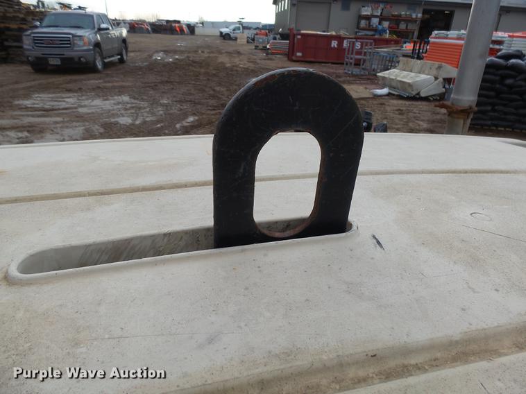 image for item DX9171 2012 Doosan C185WKUB-T4I air compressor