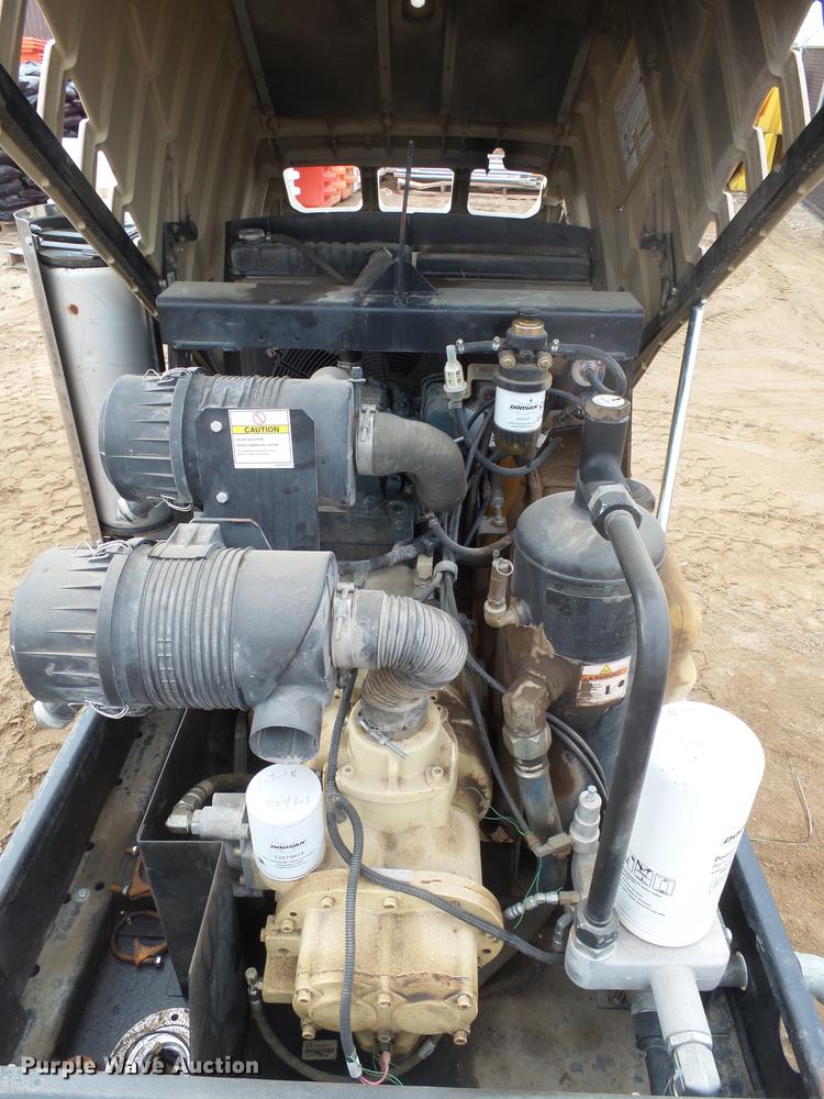 image for item DX9171 2012 Doosan C185WKUB-T4I air compressor