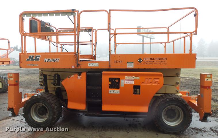 image for item DX9172 2006 JLG 3394RT scissor lift