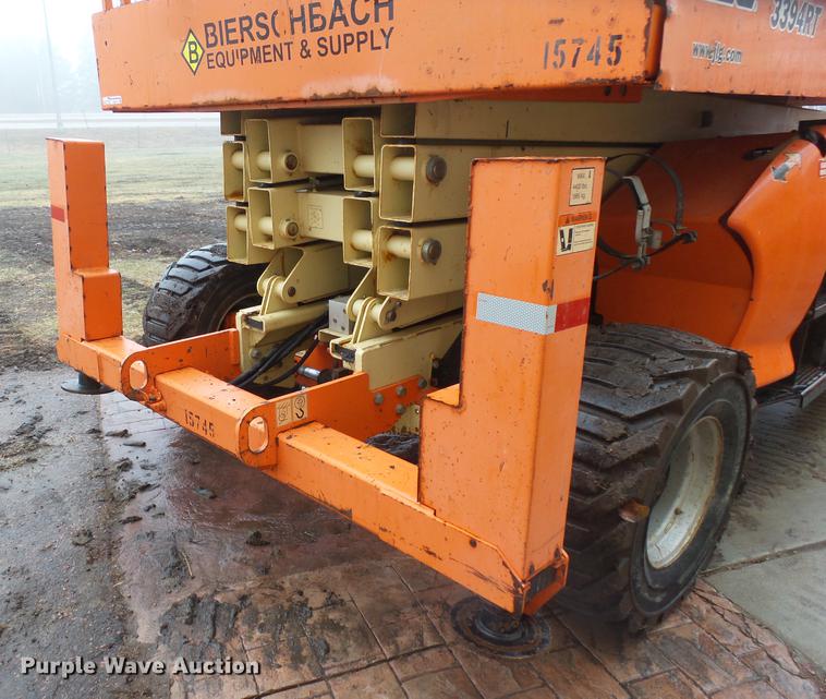 image for item DX9172 2006 JLG 3394RT scissor lift