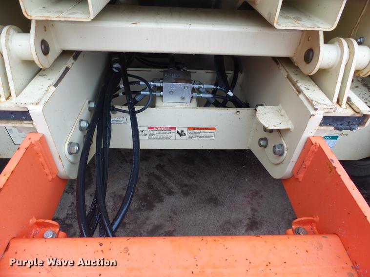 image for item DX9172 2006 JLG 3394RT scissor lift