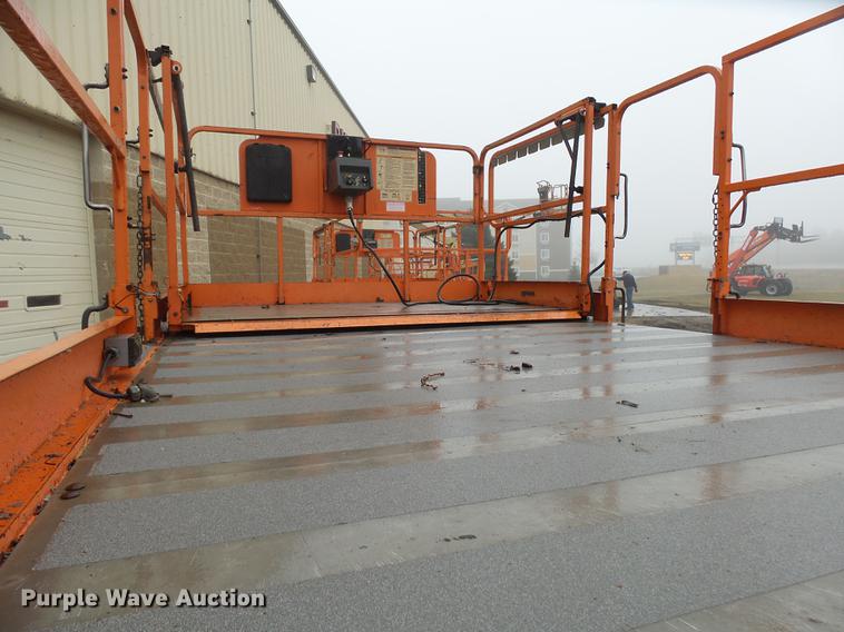 image for item DX9172 2006 JLG 3394RT scissor lift