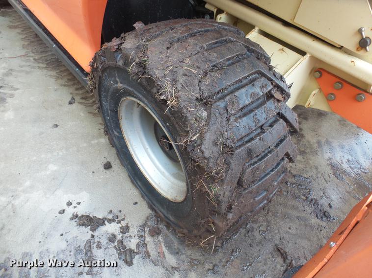 image for item DX9172 2006 JLG 3394RT scissor lift