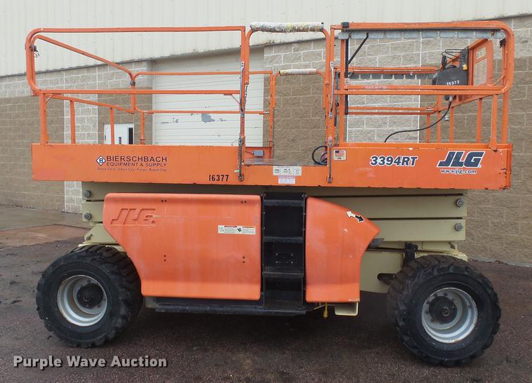 image for item DX9173 2006 JLG 3394RT scissor lift