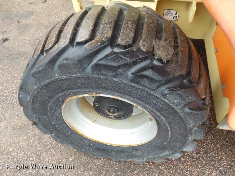 image for item DX9173 2006 JLG 3394RT scissor lift